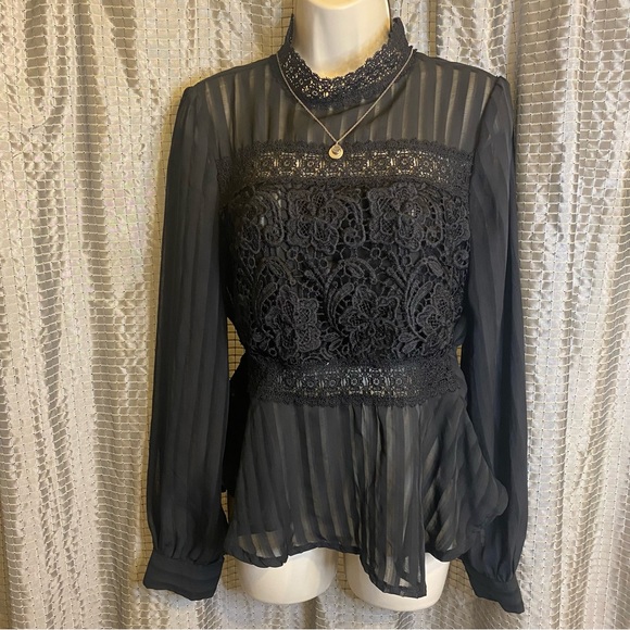 Haute Monde Tops - Haute Monde Ladies Black Lace Sheer Blouse Large